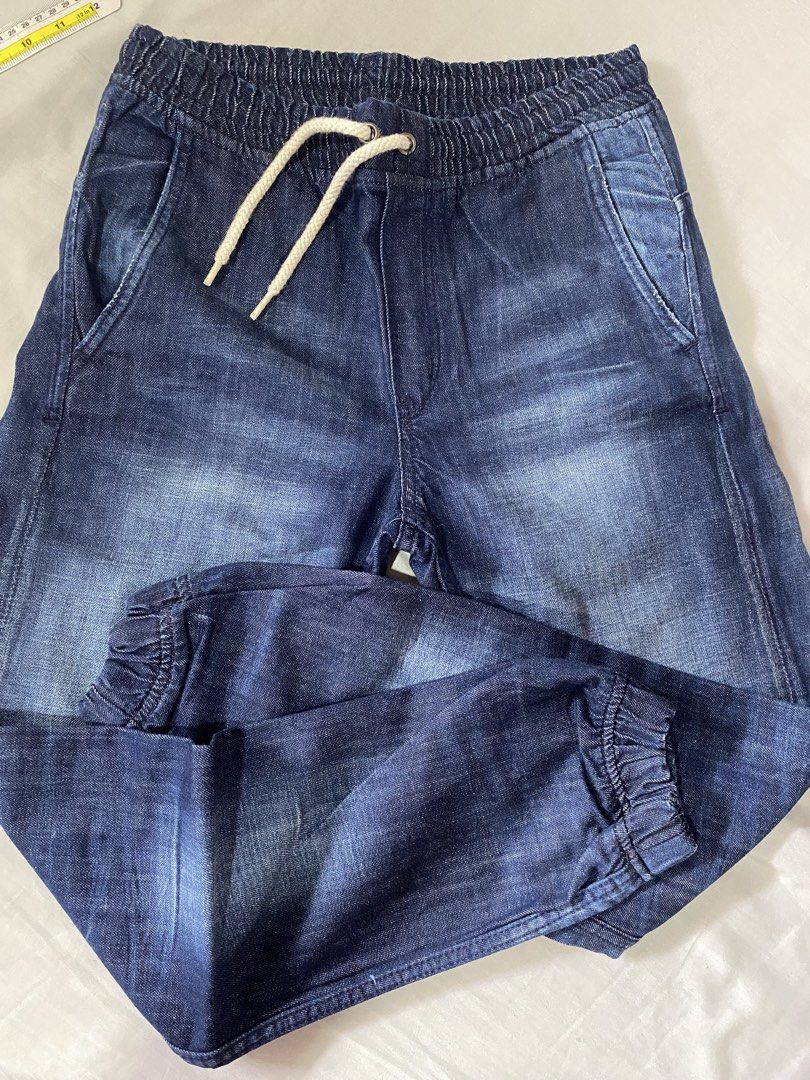 TAPERED PULL~ON PANTS (Category: Jeans) located in Las Pinas. Submitted by decluttermomsh (Listing ID 1441645870, Image 1). Description: H&M US 12-13 Y (waistline 28") length 37" pwede for teens pwede din small men payment thru gcash plus ahipping fee via gogoxpress or lalamove kung may sarili kayong courier pwede din po .