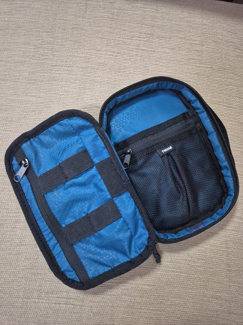 Thule Subterra PowerShuttle Tech Travel Organizer Pouch472001930289500161