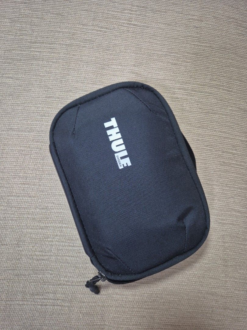 Thule Subterra PowerShuttle Tech Travel Organizer Pouch472001930289500160