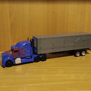 (Category: ) located in . Submitted by transformersparadise (Listing ID 1430889051, Image 1). Description: .