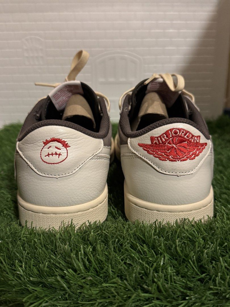 Travis Scott x Nike Air Jordan 1 Low OG (Category: Sneakers) located in Paranaque City. Submitted by luxlifemanila (Listing ID 1441767947, Image 3). Description: Nike Air Jordan 1 x Travis Scott Reverse Mocha Size 9 Mint/Fresh condition 9.9/10 (used once) - Travis Scott x Air Jordan 1 Low OG - Classic colorway - Signature reverse swoosh - Cactus Jack details - Essential for any sneakerhead collection The most best quality The highest tier Highest