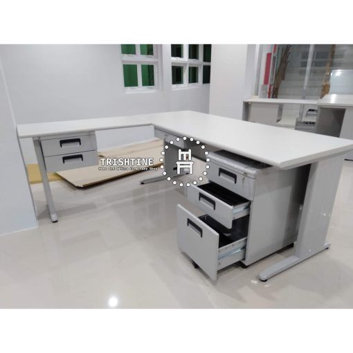 TXT-004 | Steel L-shape Executive Table (Category: Office Furniture & Fixtures) located in Caloocan City. Submitted by trishtine_jim9 (Listing ID 1441634568, Image 1). Description: Dimension: main table: W120 x D70 x H74 cm side table: W100 x D45 x H71 cm – main table: W140 x D70 x H74 cm side table: W100 x D45 x H71 cm – main table: W150 x D70 x H74 cm side table: W100 x D45 x H71 cm – main table: W160 x D70 x H74 cm side table: W100 x D45 x H71