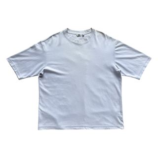 (Category: ) located in . Submitted by ejay.thrift.clothes (Listing ID 1441652484, Image 1). Description: .