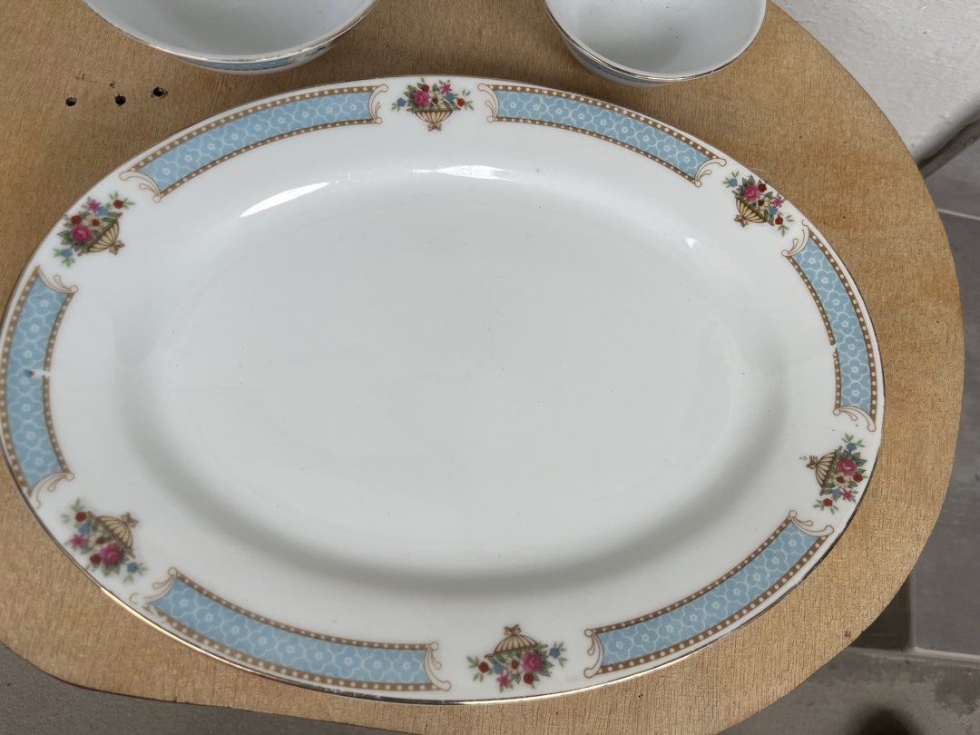 Vintage Serving Plate & Bowls