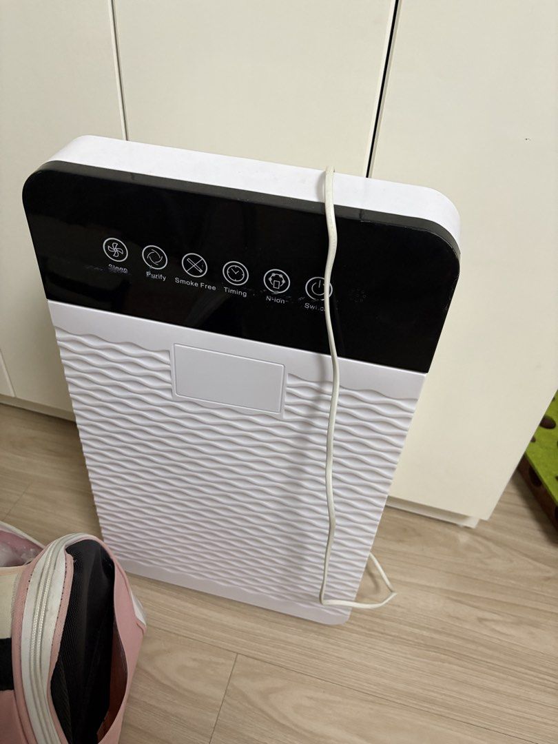 White Air Purifier with Control Panel (Category: Air Purifiers & Dehumidifiers) located in Caloocan City. Submitted by Limsoc (Listing ID 1441746249, Image 1). Description: - White air purifier with a sleek black control panel. - Key functions: Sleep mode, Purify, Smoke-free, Timer, and Ionizer. - Comes with a power cord. - Effectively cleans your air for a healthier environment. - Proven to work well..