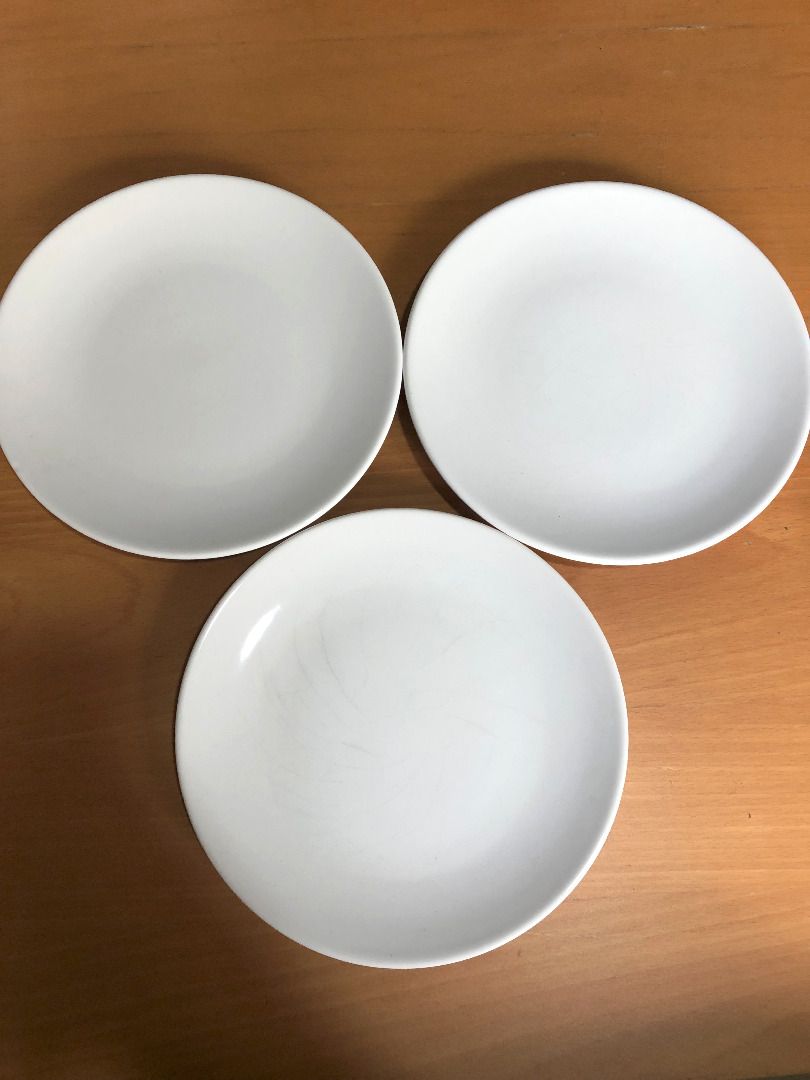 White Small Round Plates - Set of 3472273200077885442