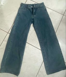 (Category: ) located in . Submitted by vanilleoir (Listing ID 1441768556, Image 1). Description: .