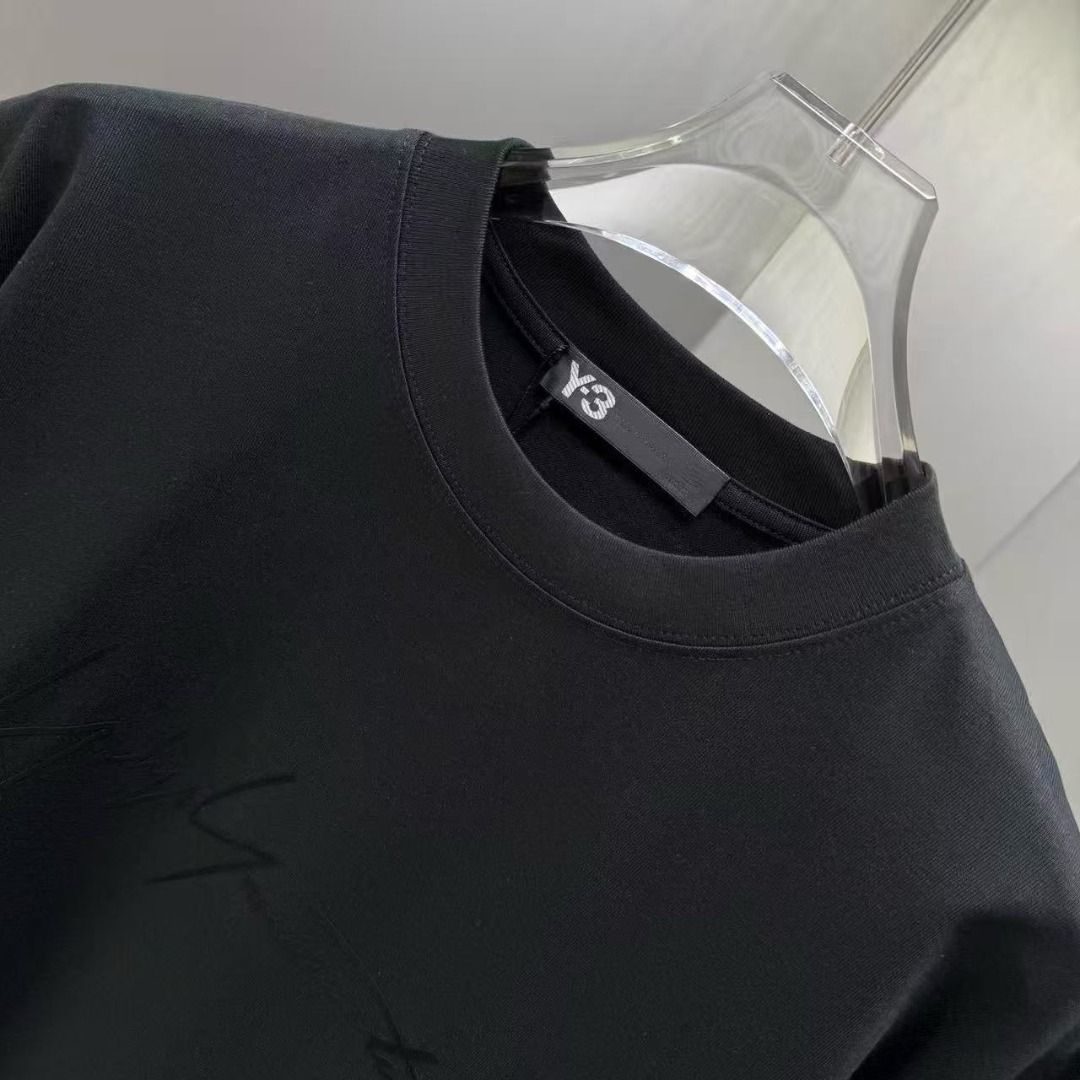 Yohji Yamamoto's latest summer short-sleeved shirts (Category: Tshirts & Polo Shirts) located in Singapore. Submitted by asingaporecity (Listing ID 1441685177, Image 3). Description: S M L XL XXL.