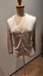 （分類：）位於 。 由 odddeer_4c243f 提交（商品編號 1441709103，圖片 1）。簡介： 。