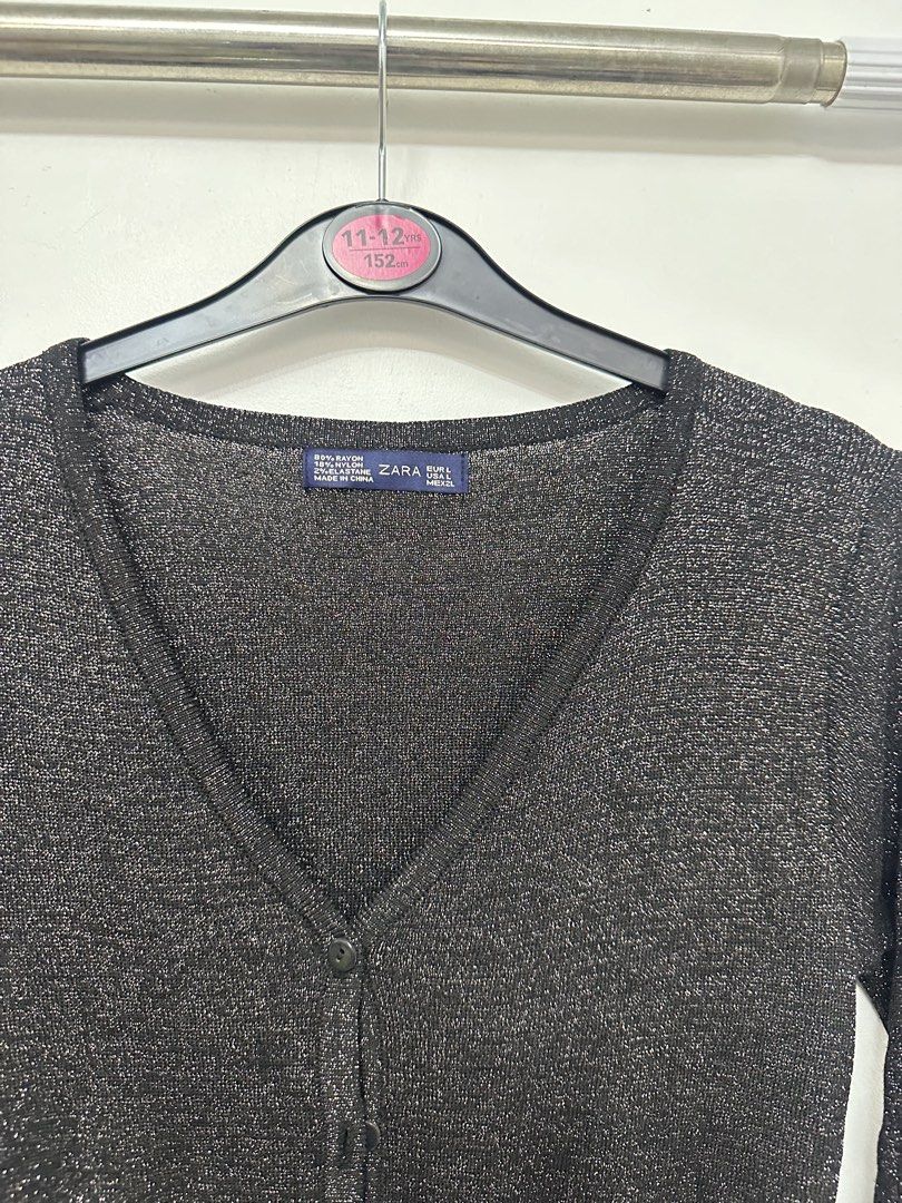 Zara Black Sparkly Button Up Cardigan (Category: Coats, Jackets and Outerwear) located in Cainta. Submitted by anne_ramoss (Listing ID 1441674219, Image 2). Description: - from bkk.