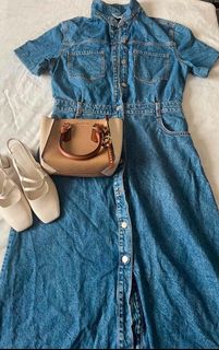 (Category: ) located in . Submitted by closet_reframe (Listing ID 1441613076, Image 1). Description: .