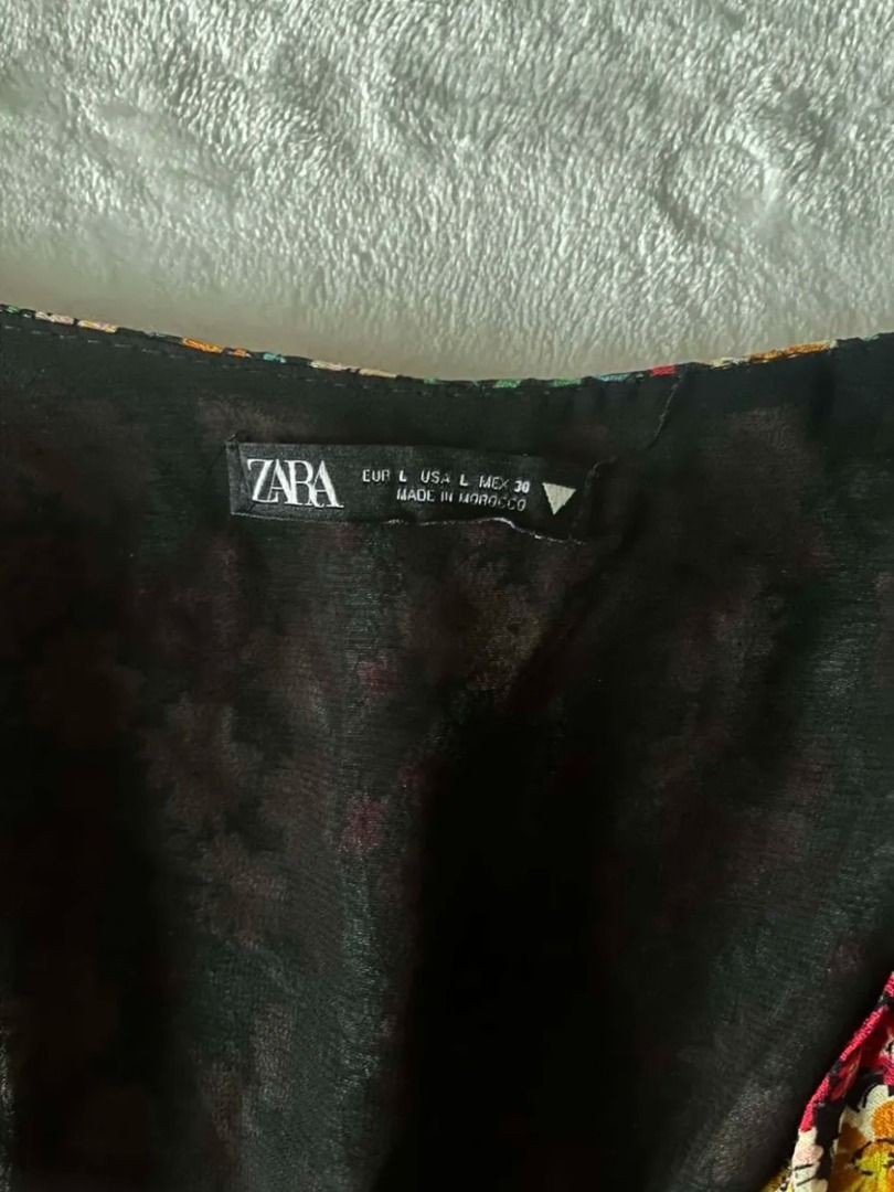 Zara Floral Dress (Category: Dresses) located in Pasig City. Submitted by closet_reframe (Listing ID 1441614075, Image 3). Description: Worn once, material drapes nicely and the details are well made. Excellent condition. bag, shoes are also for sale! S: L.