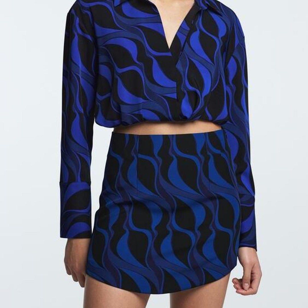 Zara set (Category: Sets or Coordinates) located in Valenzuela. Submitted by andreaa1 (Listing ID 1441698486, Image 2). Description: Top: XS (used once) Skirt: Medium (never worn) .