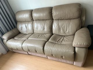 (Category: ) located in . Submitted by scomo (Listing ID 1446830277, Image 1). Description: .