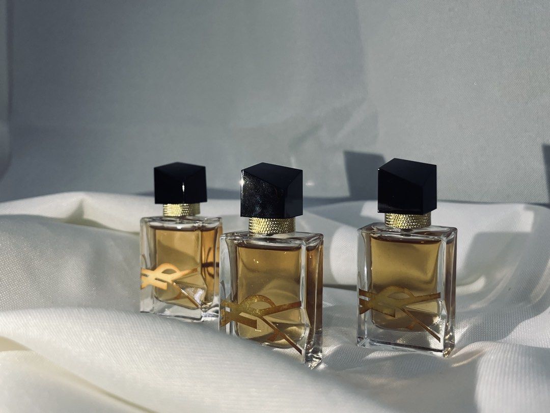 7.5ml Ysl Libre EDP mini Perfume (Category: Fragrance & Deodorants) located in Subic. Submitted by mitch_0507 (Listing ID 1446759563, Image 3). Description: Scent: Lavender + Orange Blossom + Vanilla + Musk Vibe: Baddie, confident, elegant, sweet pero fierce Best for: Date, night out, office na gusto mo ma-notice Longevity: 8hrs.