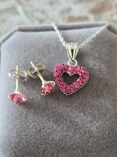 (Category: ) located in . Submitted by atelier_kimi (Listing ID 1446819384, Image 1). Description: .