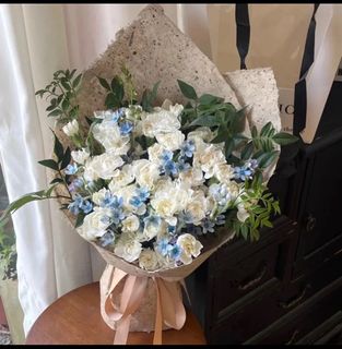 （分類：）位於 。 由 customizedfreshflowerbouquet 提交（商品編號 1446756425，圖片 1）。簡介： 。