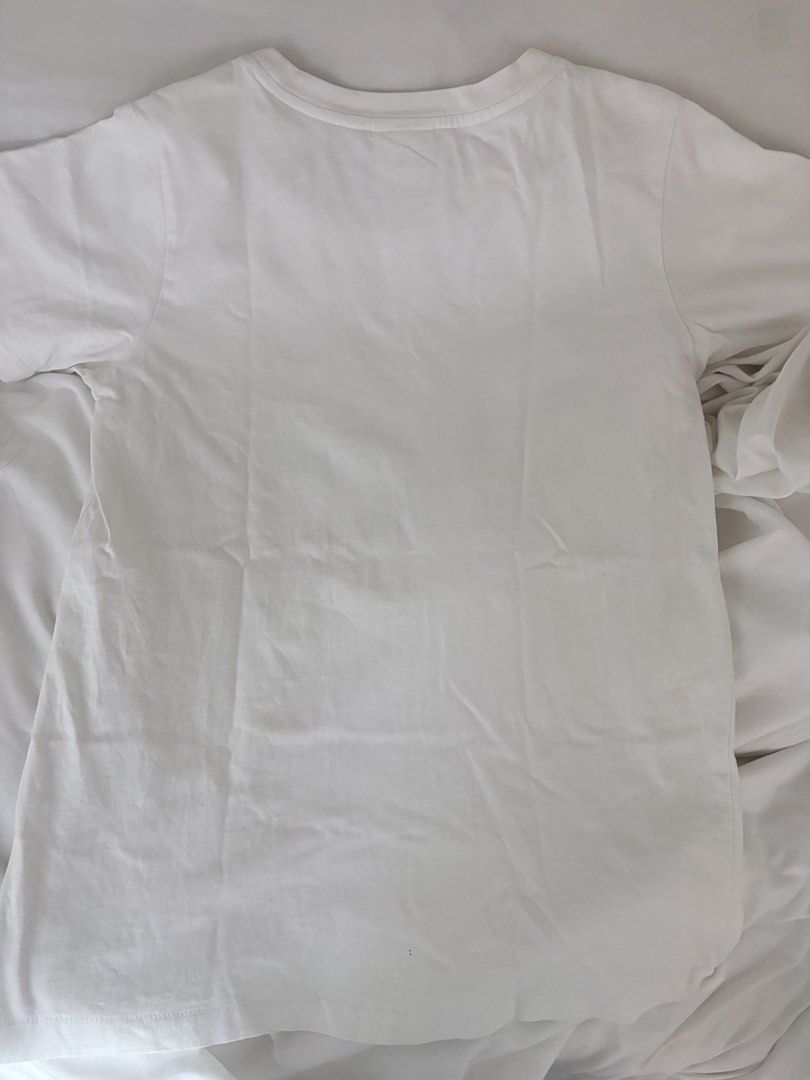 A Bathing Ape Pirate Store White T-Shirt (Category: Shirts) located in Manila. Submitted by esteethefirst (Listing ID 1446781907, Image 3). Description: .