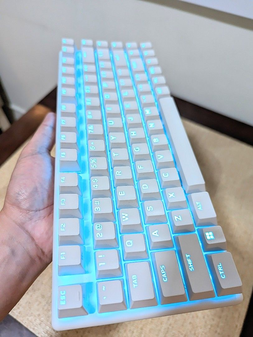 Alienware Pro KB Mechanical Wireless Keyboard (Category: Computer Keyboard) located in Angeles City. Submitted by pasabuyfromus (Listing ID 1446831361, Image 1). Description: Mall SRP Php11,000 Markdown fix Php5,850 Pre-owned Alienware - Pro KB 75% Wireless Mechanical Gaming Keyboard with RGB Back Lighting - Lunar Light With wireless Dongle and USB-A to USB-C Braided Cable 📍Meetups at Belair Makati City (at SM Jazz Mall/SM Jazz Residences schedu