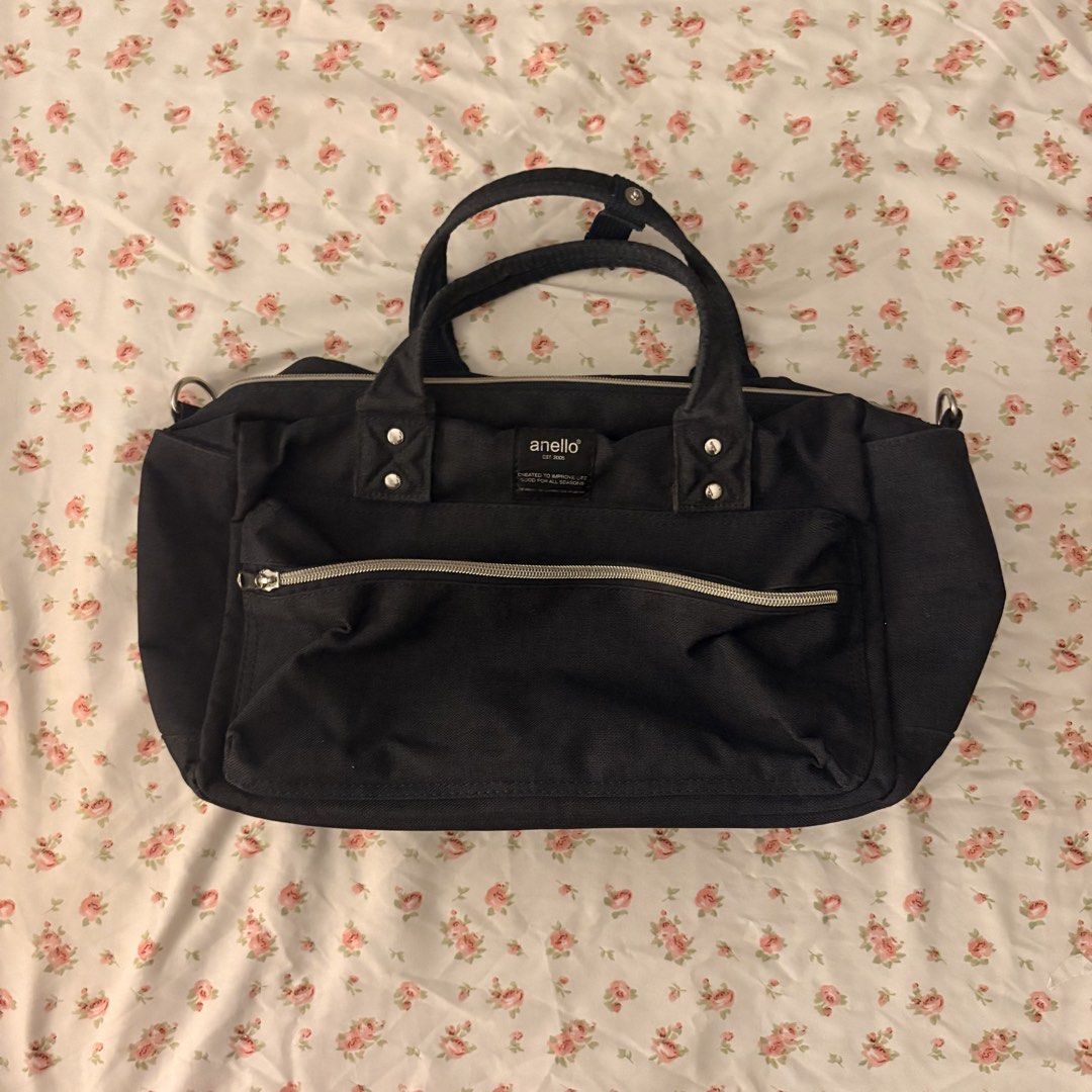 Anello Dark Blue Boston Square 2 Way Canvas Shoulder Bag Regular Size (Category: Cross-body Bags) located in Antipolo. Submitted by missythings (Listing ID 1446854482, Image 1). Description: .
