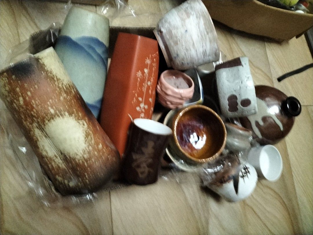 Assorted Ceramic Vases and Pots - One Box (Category: Vases & Decorative Bowls) located in Cainta. Submitted by banzvi73 (Listing ID 1446908689, Image 2). Description: - Assorted box of ceramic vases and pots - Includes various sizes and designs - Mix of tall, slender, and short, wide styles - Ideal for home decor or as a thoughtful gift - All items packed together; price is for the entire box.