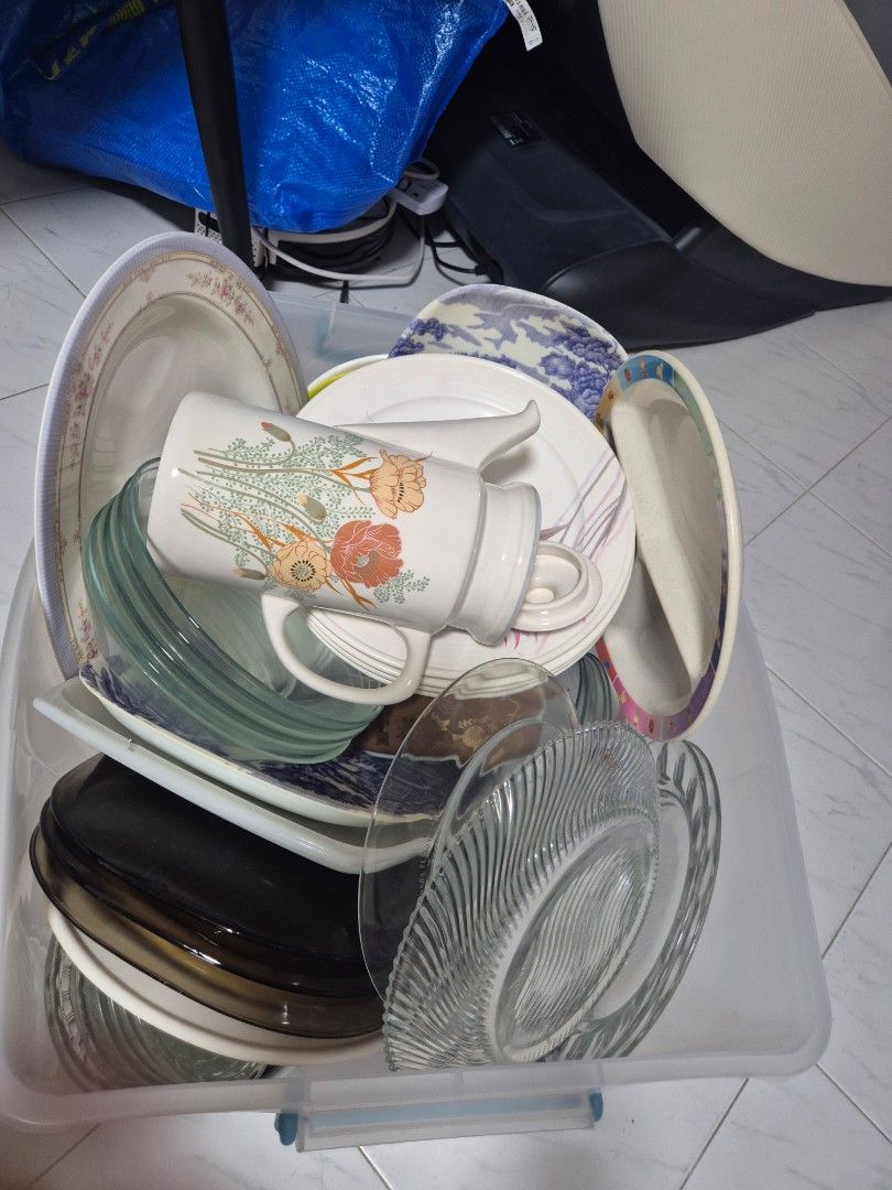 Assorted Plates, Bowls, Teapot, and Mugs - Kitchenware Bundle496625825843793924
