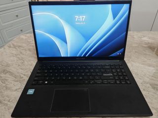 ASUS Vivobook Laptop
