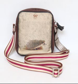 (Kategori: ) berada di . Dikirim oleh natalie_authenticpreloved (ID iklan 1446894205, Gambar 1). Deskripsi: .