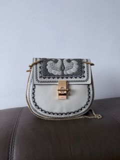 (Category: ) located in . Submitted by Vpreloved.my (Listing ID 1446812344, Image 1). Description: .