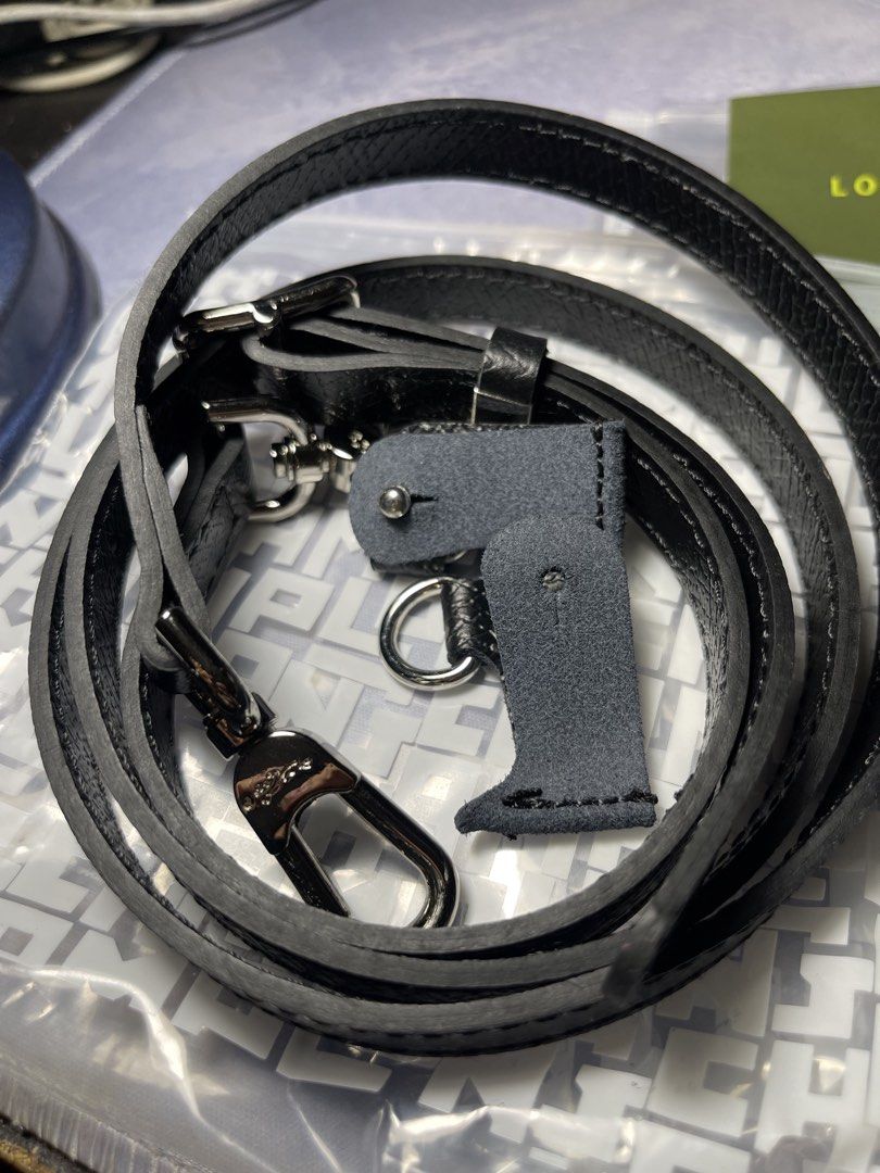AUTHENTIC LONGCHAMP LE PLIAGE GREEN POUCH W/ HANDLE (BLACK) (Category: Shoulder Bags) located in Bauang. Submitted by doc_jay01 (Listing ID 1446832355, Image 3). Description: ORIGINAL/AUTHENTIC BRAND NEW/NEVER USED BOUGHT FROM LONDON SRP: 6,000 (85 EURO) PRICE: 4,499 SLIGHTLY NEGOTIABLE J&T/LBC AT BUYER’S EXPENSE LBC COD AVAILABLE (DP 50%) PM FOR MORE DETAILS.