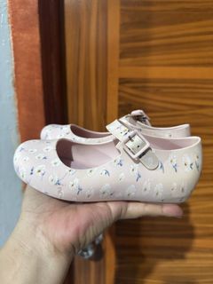 (Category: ) located in . Submitted by 3mgoodfinds (Listing ID 1446907853, Image 1). Description: .