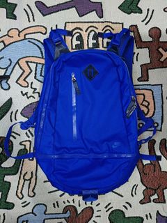 beetle laptop backpack HERSCHEL Heritage Quilted Capsule 24L jansport D2 external frame inspired look with a Color:White/Yellow green bag