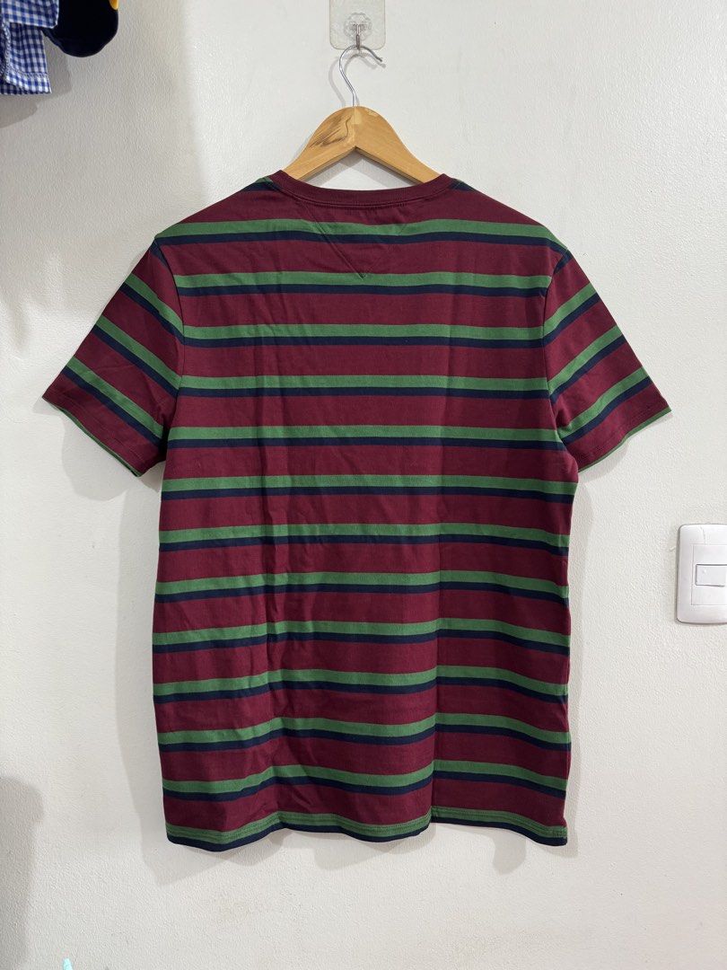 AUTHENTIC TOMMI HILFIGER SHIRT (Category: Tshirts & Polo Shirts ) located in Pasig City. Submitted by _king.declutter (Listing ID 1446796478, Image 3). Description: BRAND NEW TOMMI HILFIGER SHIRT MEDIUM SIZE 999 ONLY.