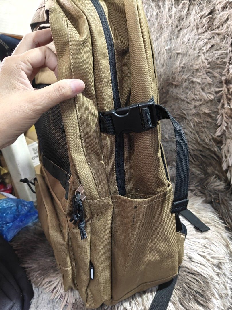 Backpack (Category: Backpacks) located in Bacolod City. Submitted by zeal.jenjen0101 (Listing ID 1446790950, Image 3). Description: A good condition backpack from korea.