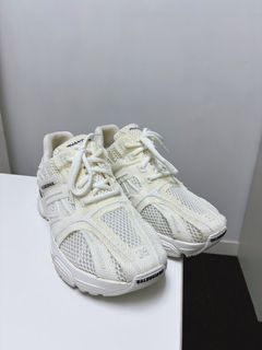 （分類：）位於 。 由 snowyrabbitpaw 提交（商品編號 1446728271，圖片 1）。簡介： 。