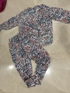 (Category: ) located in . Submitted by etshop20 (Listing ID 1446863941, Image 1). Description: .