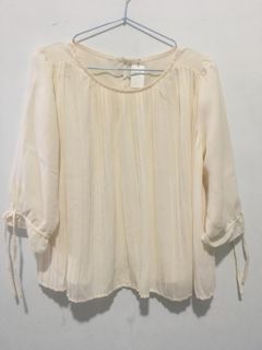 (Kategori: ) berada di . Dikirim oleh nisaa1__ (ID iklan 1446870664, Gambar 1). Deskripsi: .