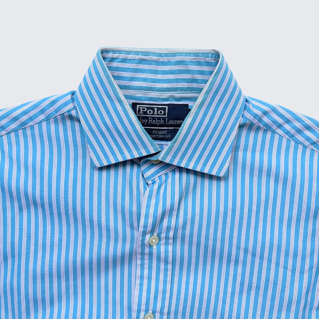 Blue Grey Vintage 1990s Polo Ralph Lauren Regent Stripes L/S Shirt - Unisex - S (Kategori: Atasan) berada di Yogyakarta. Dikirim oleh shopat2000tribe (ID iklan 1446761207, Gambar 2). Deskripsi: Blue Grey Vintage 1990s Polo Ralph Lauren Regent Stripes L/S Shirt Size Small-Medium (70x48); Condition (9/10) Good Condition IDR 235.000 Instagram : 2000tribe.