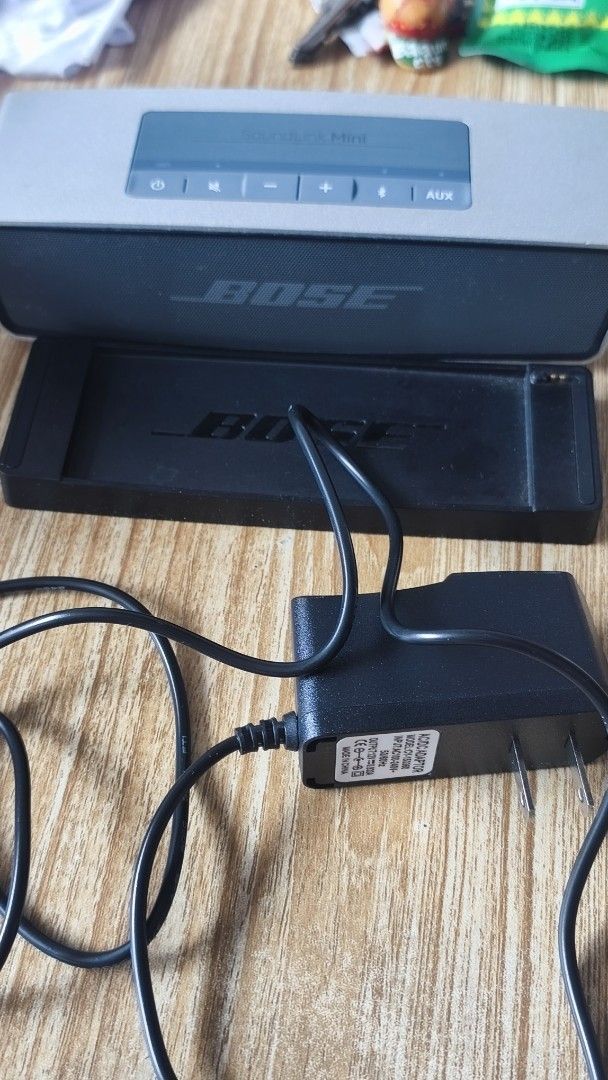Bose SoundLink Mini Bluetooth Speaker with Charger (Category: Soundbars, Speakers & Amplifiers) located in Quezon City. Submitted by herrera_jekjek (Listing ID 1446750543, Image 3). Description: - Bose SoundLink Mini Bluetooth Speaker - Includes original charging cradle and power adapter. no smooth negotiable - Delivers exceptional sound quality in a compact, portable design - Wirelessly connects via Bluetooth - Tested and confirmed to be in exce