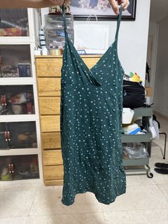 (Category: ) located in . Submitted by hueeeeeee (Listing ID 1446756285, Image 1). Description: .