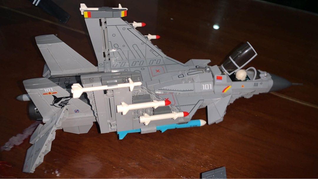 Building Block Fighter Jet and Osprey Helicopter Set (Category: Lego & Building Sets) located in Kawit. Submitted by djademd19 (Listing ID 1446771626, Image 3). Description: 6,000 each - Detailed building block set featuring two impressive aircraft. - Grey fighter jet with '101' markings and a cool shark logo. - Large grey Osprey tiltrotor aircraft with '22' on the side. - Ideal for both display and imaginative play. - A must-have for any aviatio