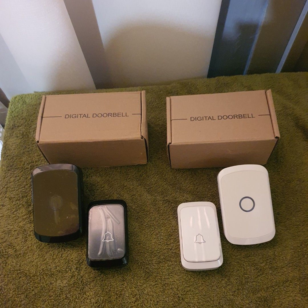Cacazi digital wirless doorbell (Category: Health Monitors & Weighing Scales) located in Manila. Submitted by john-trade (Listing ID 1446799247, Image 2). Description: .