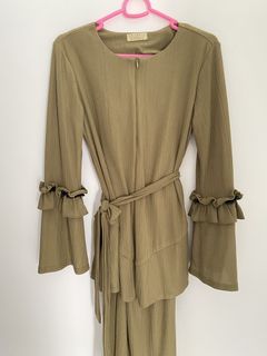 (Category: ) located in . Submitted by preloved_dn (Listing ID 1446767302, Image 1). Description: .