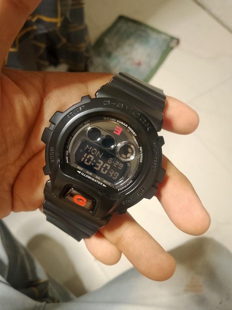 Casio G-Shock DW-6900 Watch (Category: Men's Watches) located in Muntinlupa City. Submitted by jennishelj53649 (Listing ID 1446736167, Image 1). Description: GDX6900MNM GSHOCK x SLIMSHADY EMINEM LIMITED EDITION RARE USED CONDITION NOT ABUSED WITH BOX NAKATAGO NALANG LAGUNA AREA.