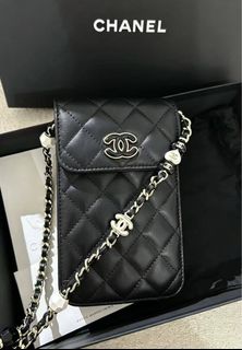 (Category: ) located in . Submitted by chicluxury (Listing ID 1446728338, Image 1). Description: .