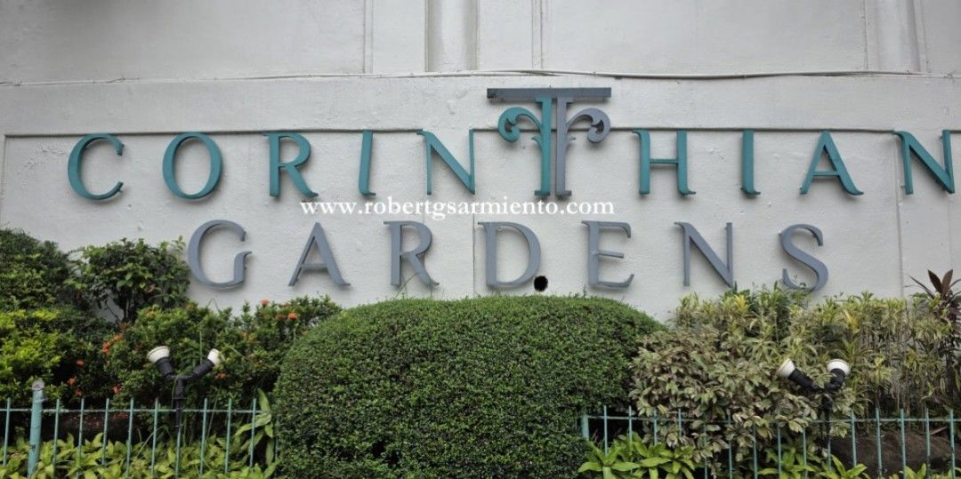 Corinthian Gardens, Quezon City (Category: House & Lot) located in Makati City. Submitted by 09175364829 (Listing ID 1436922932, Image 1). Description: HOUSE and LOT for SALE : Corinthian Gardens, Quezon City Lot Area = 600 square meters Price = Php 525T/m2 Details : Well maintained bungalow, three bedrooms with bathrooms, living room, dining room, kitchen, service area, maid's quarters, two car garage, with lease to expire in a year, Orientation