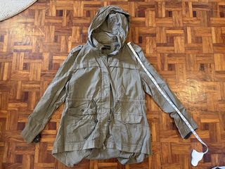 (Category: ) located in . Submitted by shopsoph (Listing ID 1446875681, Image 1). Description: .