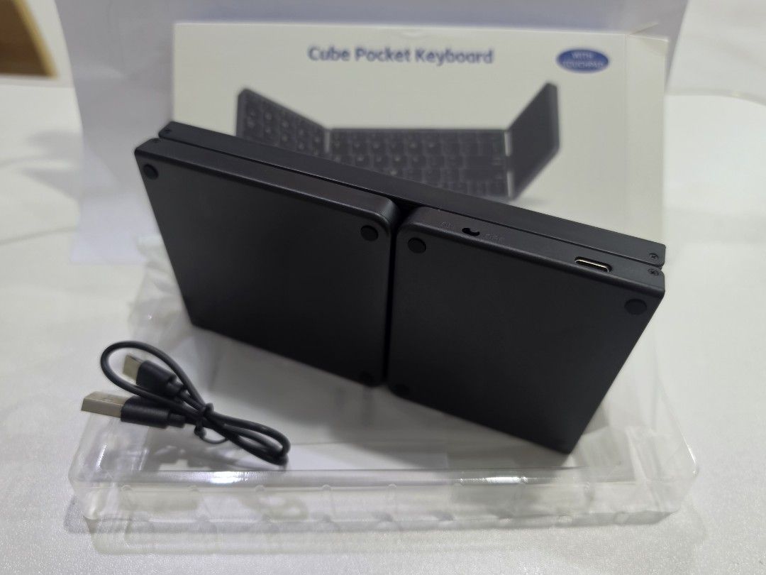 Cube Pocket Keyboard Folding Bluetooth Keyboard with Touchpad496697134684590081