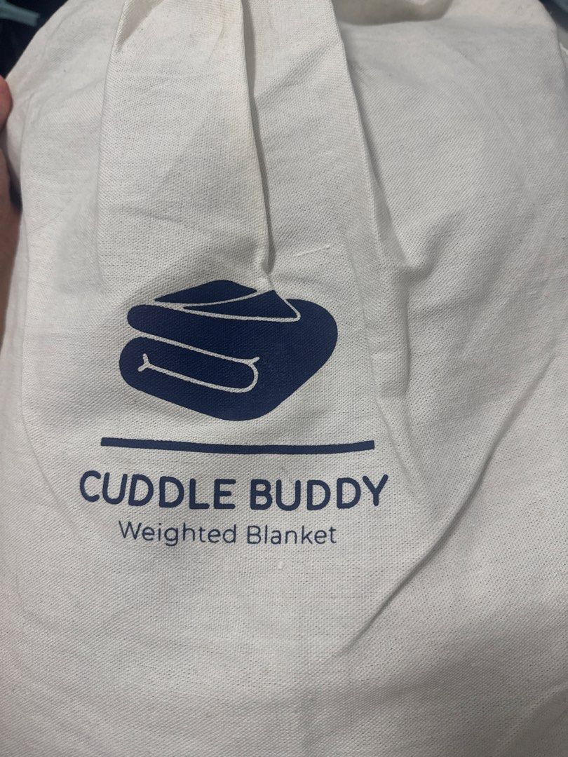 Cuddle Buddy Weighted Blanket (Category: Bedding & Towels) located in Quezon City. Submitted by fatolents47811 (Listing ID 1446884704, Image 1). Description: - Cuddle Buddy 15 kg weighted blanket - Color: Grey - Queen sized.