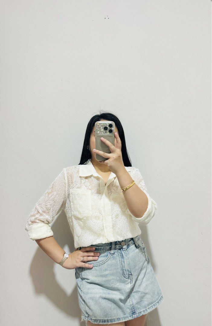 Dainty detailed see through longsleeves (Category: Longsleeves) located in Taguig. Submitted by shoprita.ph (Listing ID 1446734107, Image 3). Description: .